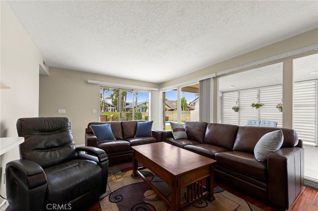 16391 Maruffa Circle, Huntington Beach, CA 92649