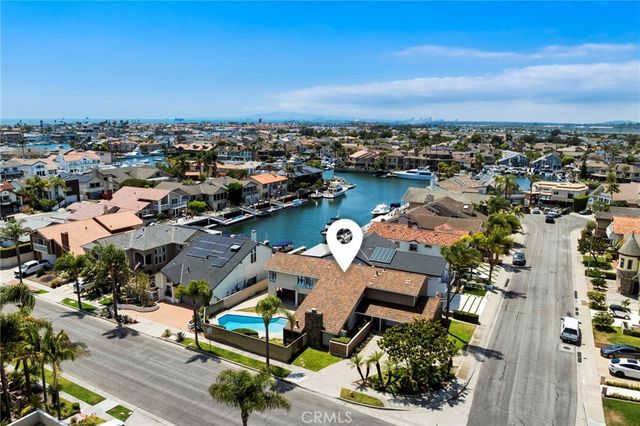 16391 Maruffa Circle, Huntington Beach, CA 92649