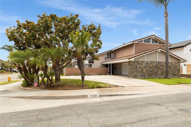 16391 Maruffa Circle, Huntington Beach, CA 92649
