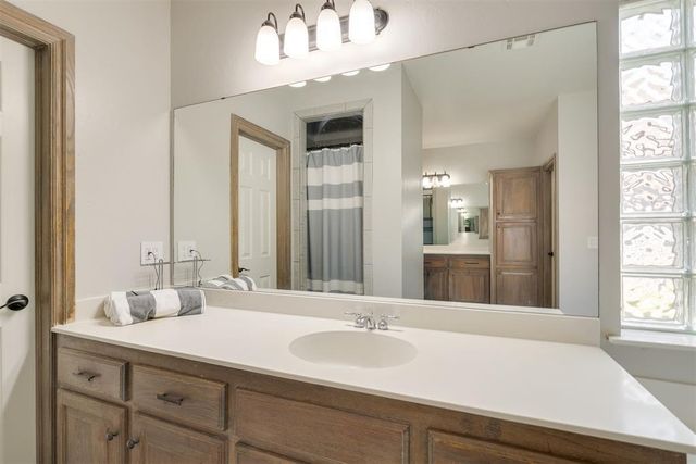 13724 Calistoga Drive, Oklahoma City, OK 73170