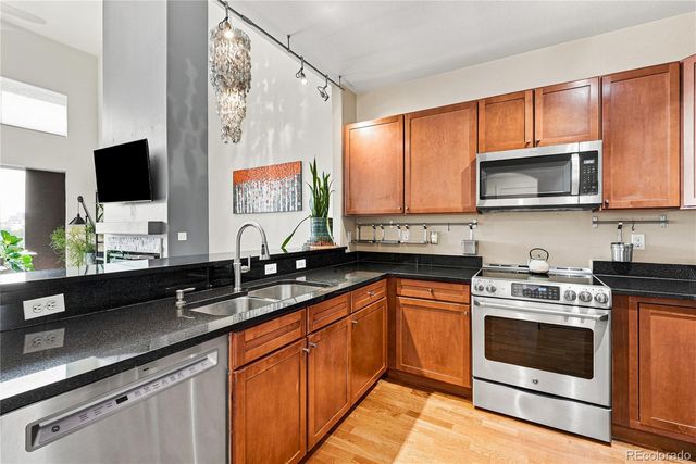 9019 E Panorama Circle D501, Englewood, CO 80112