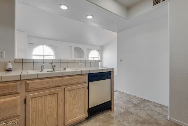 7950 West Flamingo Road 2088, Las Vegas, NV 89147