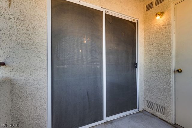 7950 West Flamingo Road 2088, Las Vegas, NV 89147