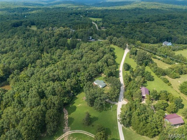 1001 King Arthur Court, French Village, MO 63036