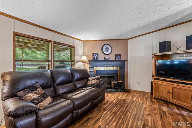 1001 King Arthur Court, French Village, MO 63036