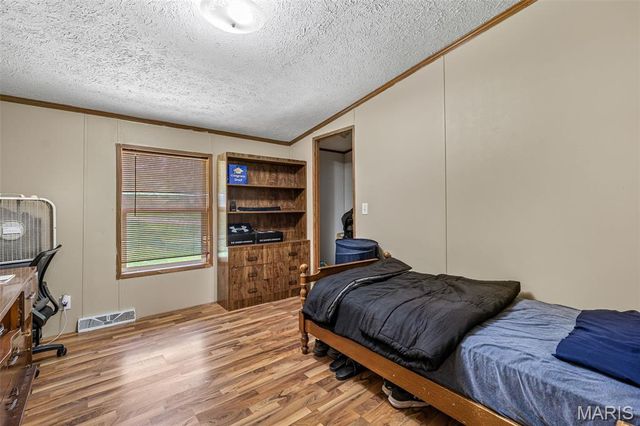 1001 King Arthur Court, French Village, MO 63036