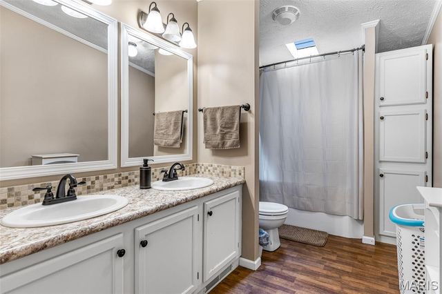 1001 King Arthur Court, French Village, MO 63036