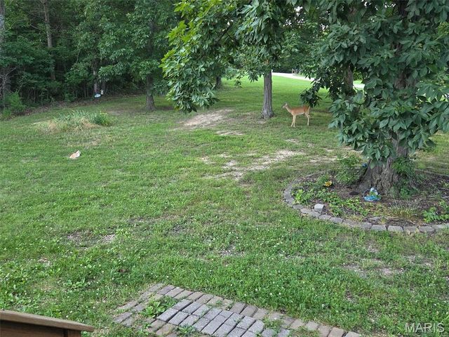 1001 King Arthur Court, French Village, MO 63036
