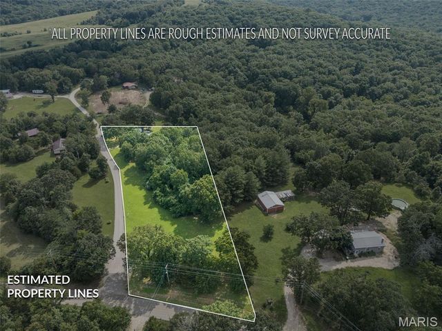 1001 King Arthur Court, French Village, MO 63036