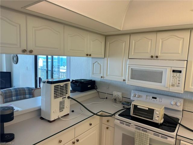 26171 Hickory BLVD # 7C, Bonita Springs, FL 34134