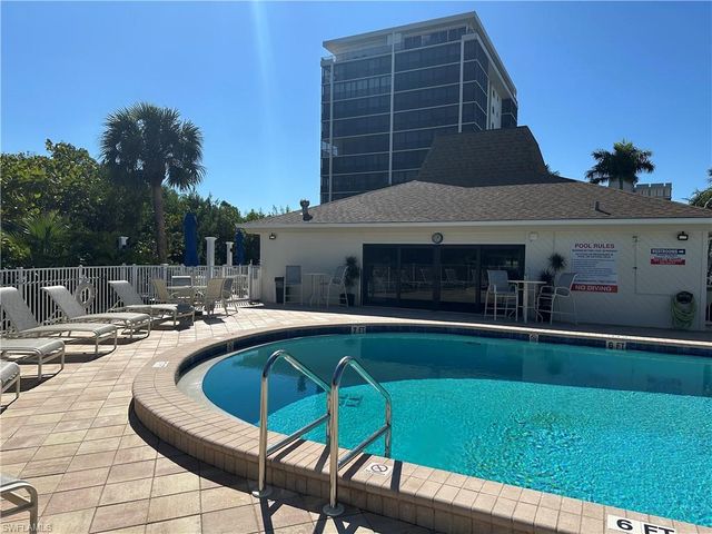26171 Hickory BLVD # 7C, Bonita Springs, FL 34134