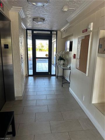 26171 Hickory BLVD # 7C, Bonita Springs, FL 34134