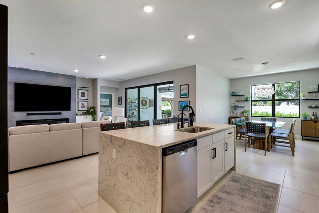 1490 SW Lago Circle, Palm City, FL 34990