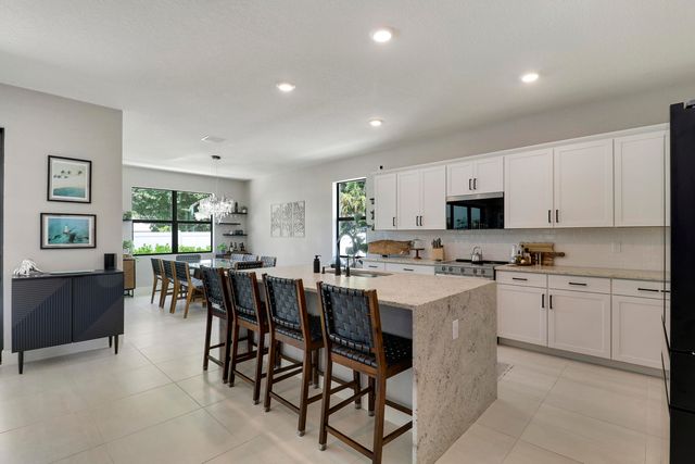 1490 SW Lago Circle, Palm City, FL 34990