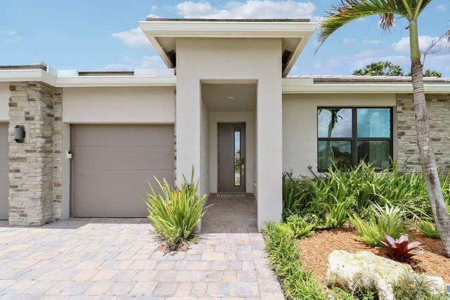 1490 SW Lago Circle, Palm City, FL 34990