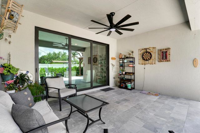 1490 SW Lago Circle, Palm City, FL 34990