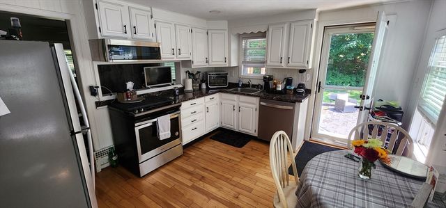 124 Beaver Street 1, Franklin, MA 02038