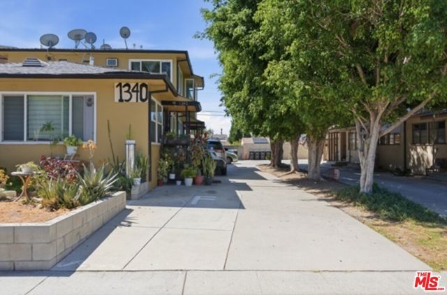 1340 E Broadway, Glendale, CA 91205