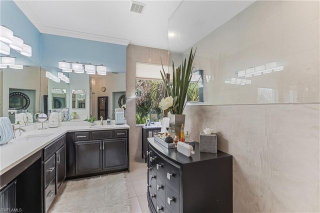 12815 Carrington CIR 2, Naples, FL 34105