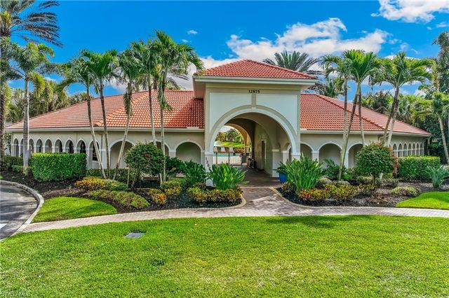 12815 Carrington CIR 2, Naples, FL 34105