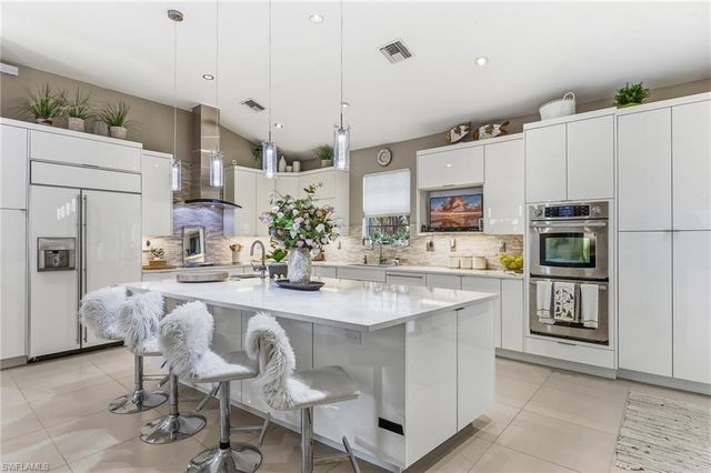 12815 Carrington CIR 2, Naples, FL 34105