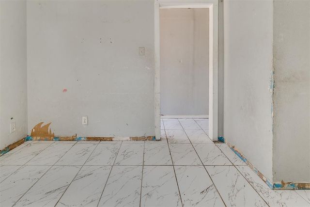 104 S O Avenue, El Reno, OK 73036