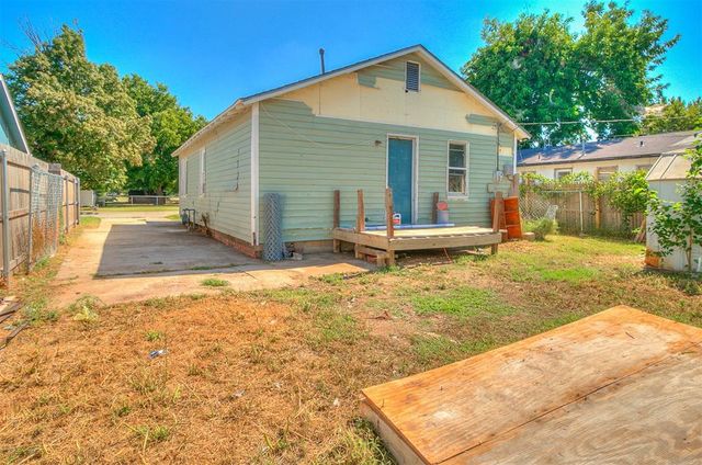 104 S O Avenue, El Reno, OK 73036