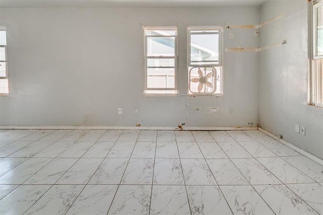 104 S O Avenue, El Reno, OK 73036