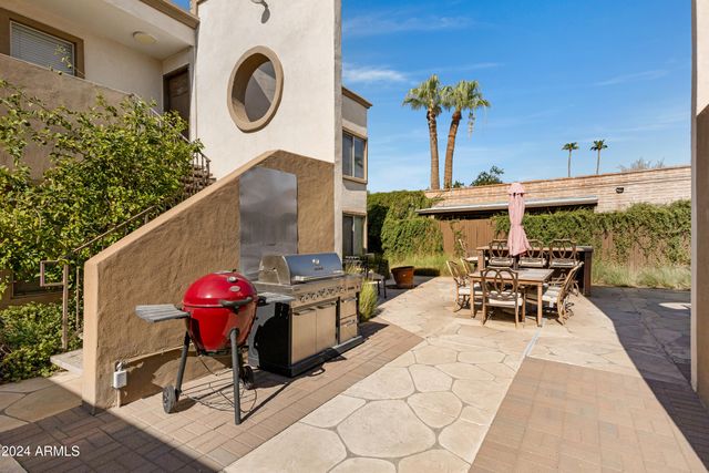 3619 E MONTEROSA Street 209, Phoenix, AZ 85018