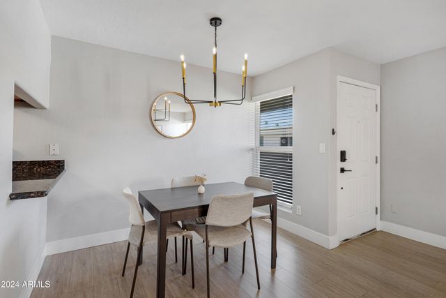 3619 E MONTEROSA Street 209, Phoenix, AZ 85018