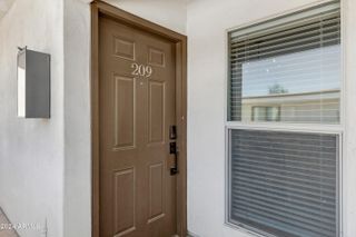 3619 E MONTEROSA Street 209, Phoenix, AZ 85018