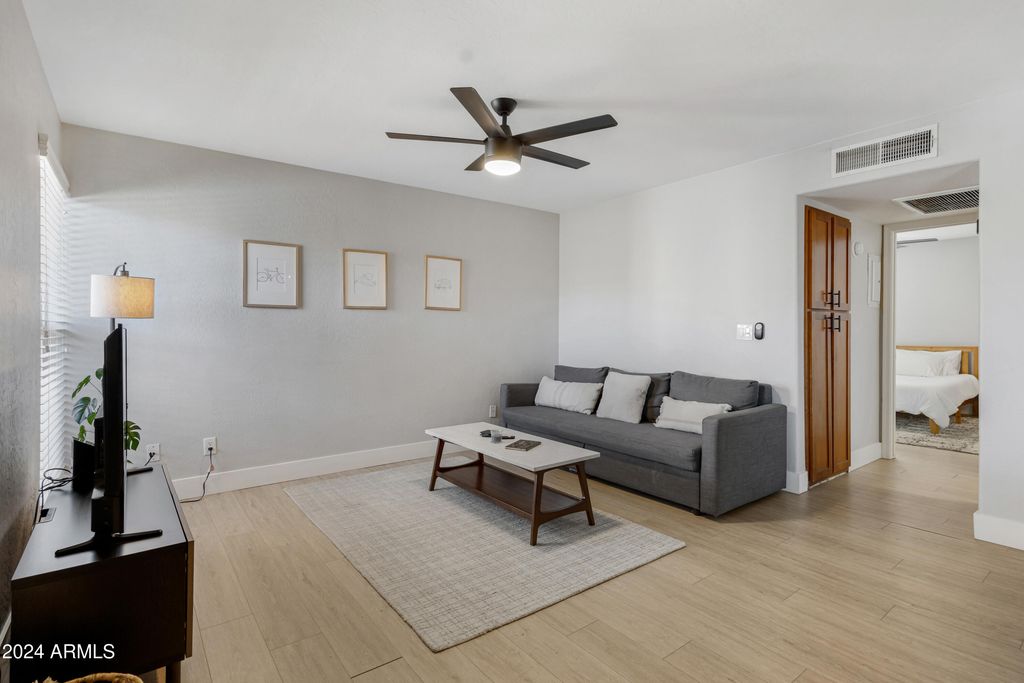 3619 E MONTEROSA Street 209, Phoenix, AZ 85018 — photo 3