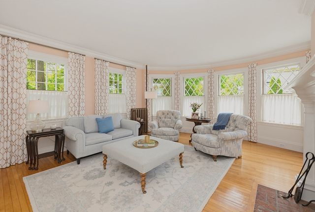62 Main Street, Westford, MA 01886