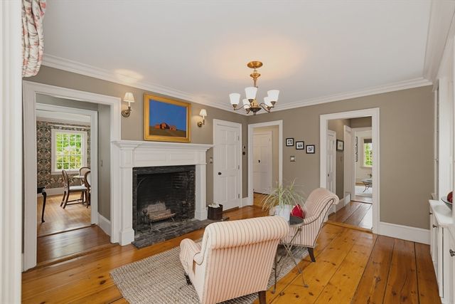 62 Main Street, Westford, MA 01886