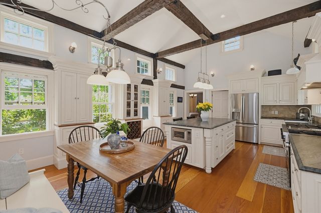 62 Main Street, Westford, MA 01886