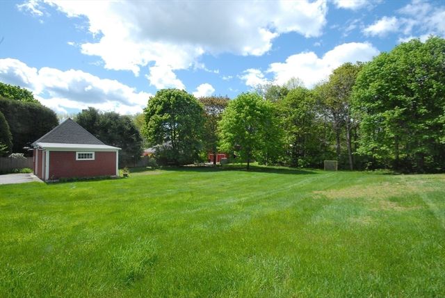 62 Main Street, Westford, MA 01886