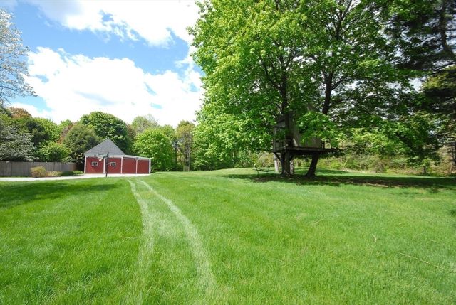 62 Main Street, Westford, MA 01886