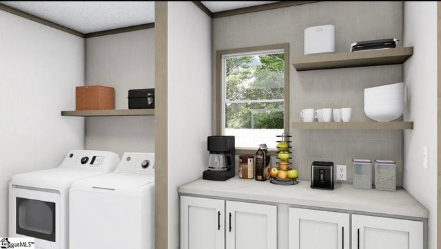 352 Burton Creekside Road, Waterloo, SC 29384