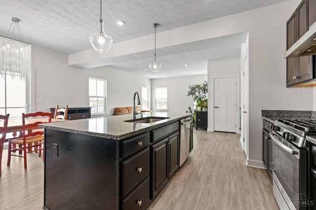 922 Trovillo Drive, South Lebanon, OH 45065