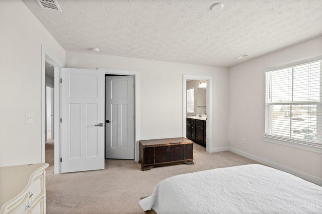 922 Trovillo Drive, South Lebanon, OH 45065