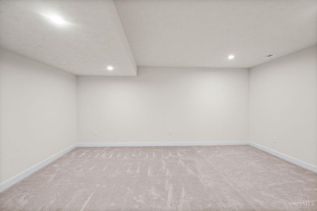 922 Trovillo Drive, South Lebanon, OH 45065