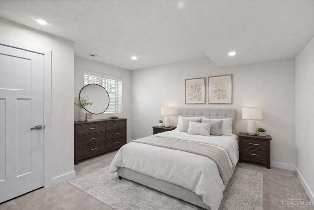 922 Trovillo Drive, South Lebanon, OH 45065