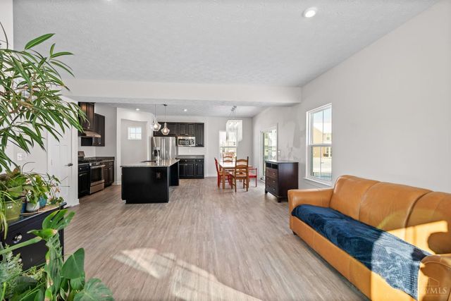 922 Trovillo Drive, South Lebanon, OH 45065