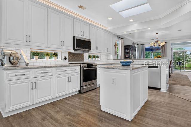1 Walden Ln, Bluffton, SC 29909