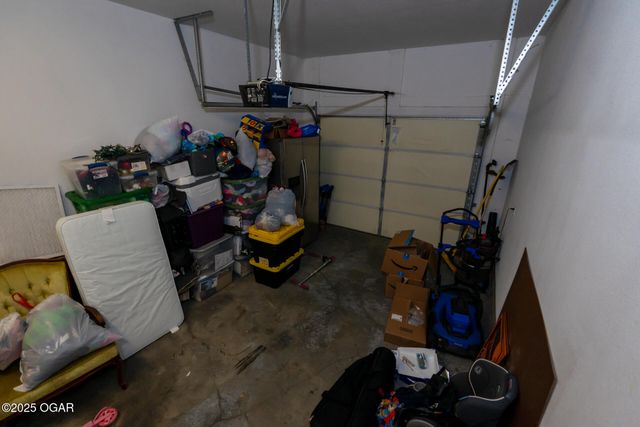 2121 S Kentucky Avenue, Joplin, MO 64804