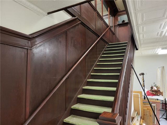 314-316 Clay Ave, Jeannette, PA 15644