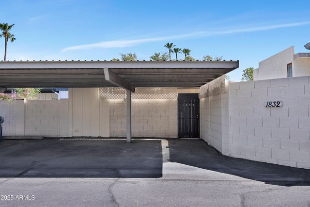 1815 W CITRUS Way, Phoenix, AZ 85015