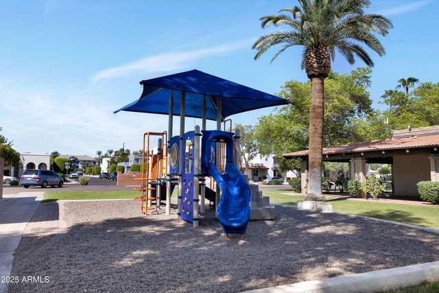 1815 W CITRUS Way, Phoenix, AZ 85015