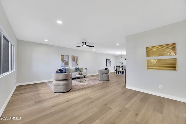 1815 W CITRUS Way, Phoenix, AZ 85015