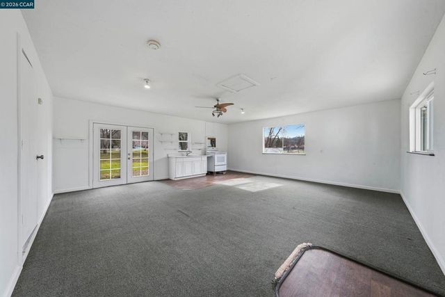 15420 Rumsey Rd, Clearlake, CA 95422